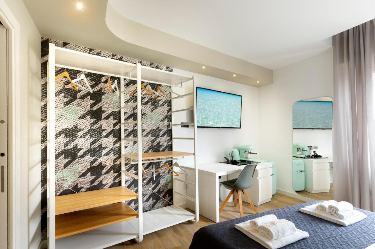 Eleonore Elegant Room Suite Cagliari Exterior photo